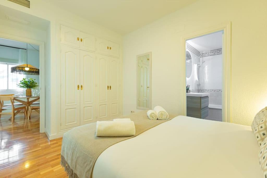 Triana Deluxe By Valcambre Appartement Sevilla Buitenkant foto