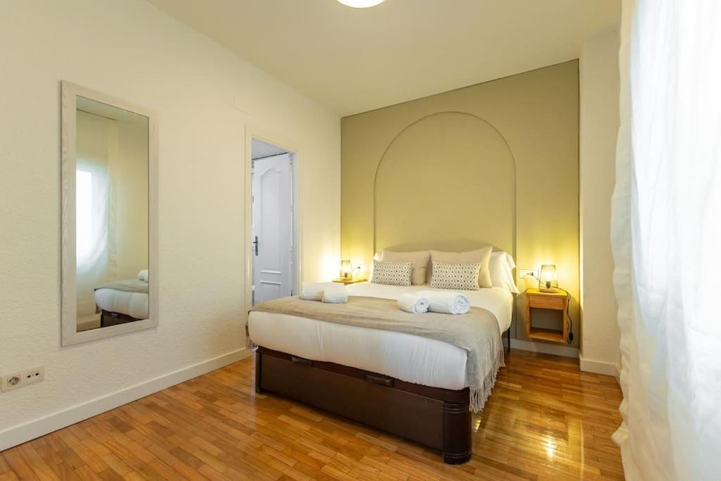 Triana Deluxe By Valcambre Appartement Sevilla Buitenkant foto