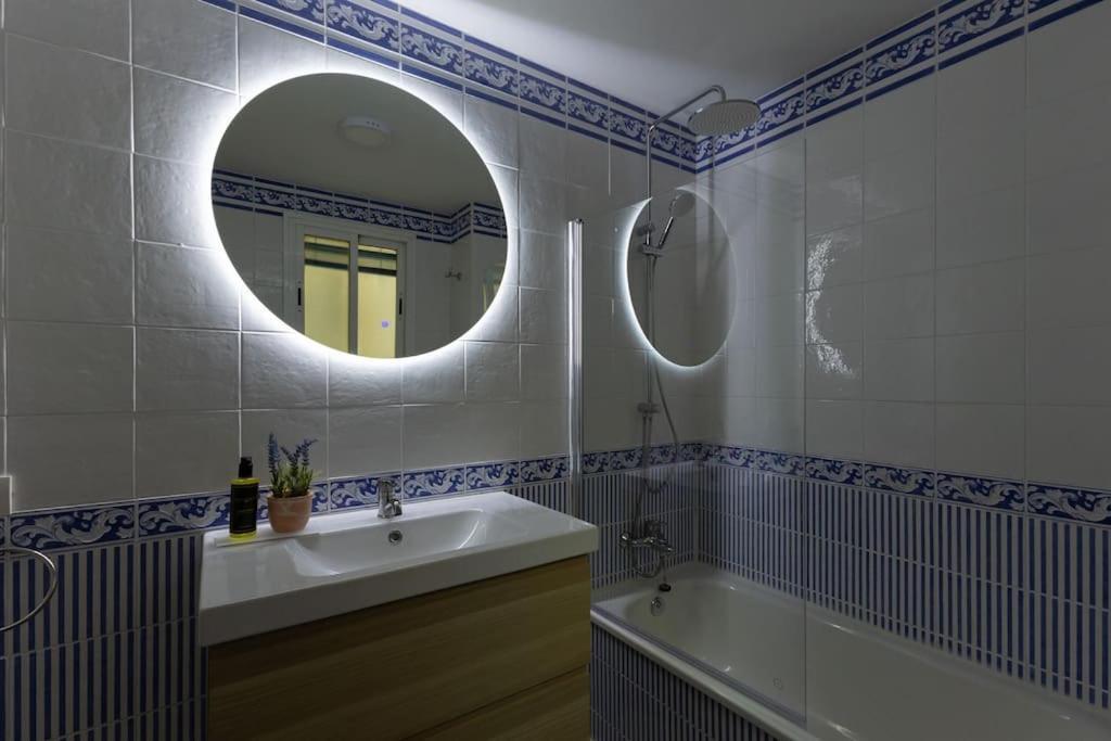 Triana Deluxe By Valcambre Appartement Sevilla Buitenkant foto