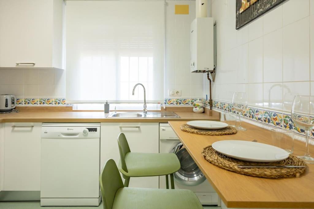 Triana Deluxe By Valcambre Appartement Sevilla Buitenkant foto